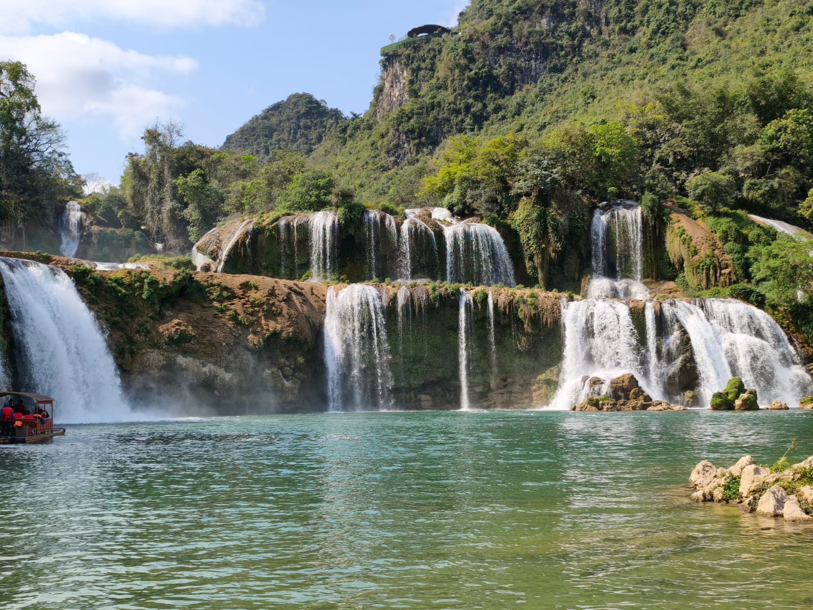 Cao Bang Tours